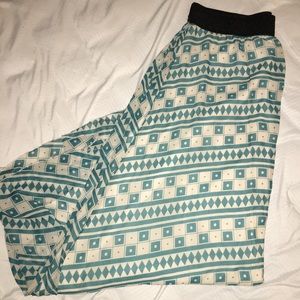 LuLaRoe Lucy Skirt